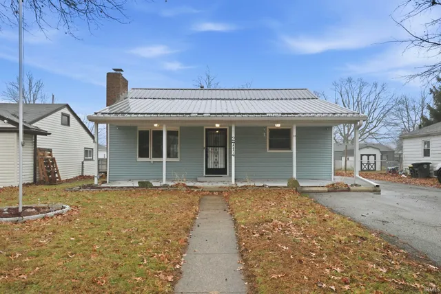 $169,900 | 2714 Stanford Avenue, Fort Wayne, IN 46808