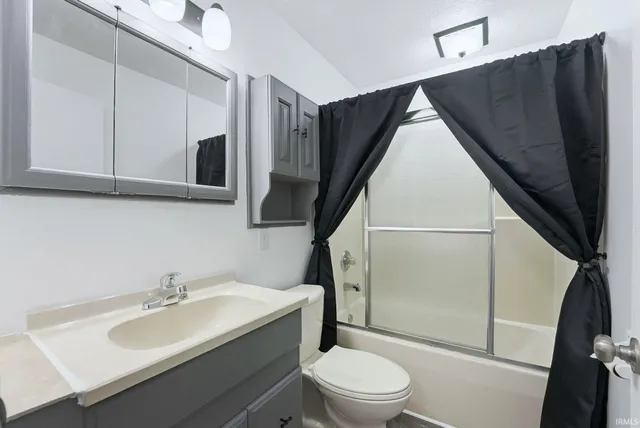 $169,900 | 2714 Stanford Avenue, Fort Wayne, IN 46808