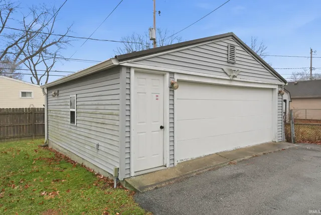 $169,900 | 2714 Stanford Avenue, Fort Wayne, IN 46808