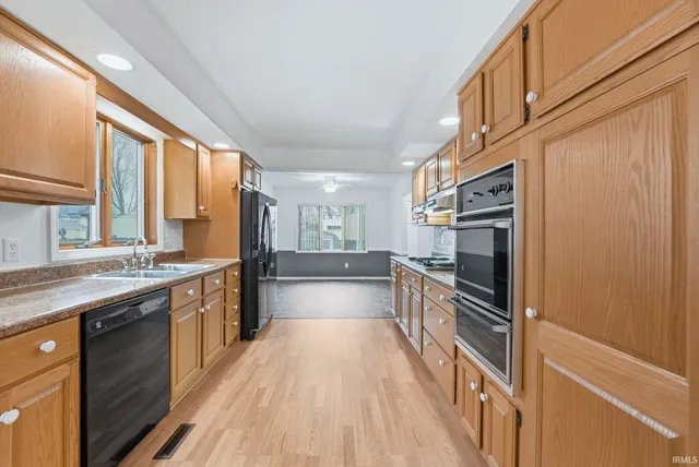 $169,900 | 2714 Stanford Avenue, Fort Wayne, IN 46808