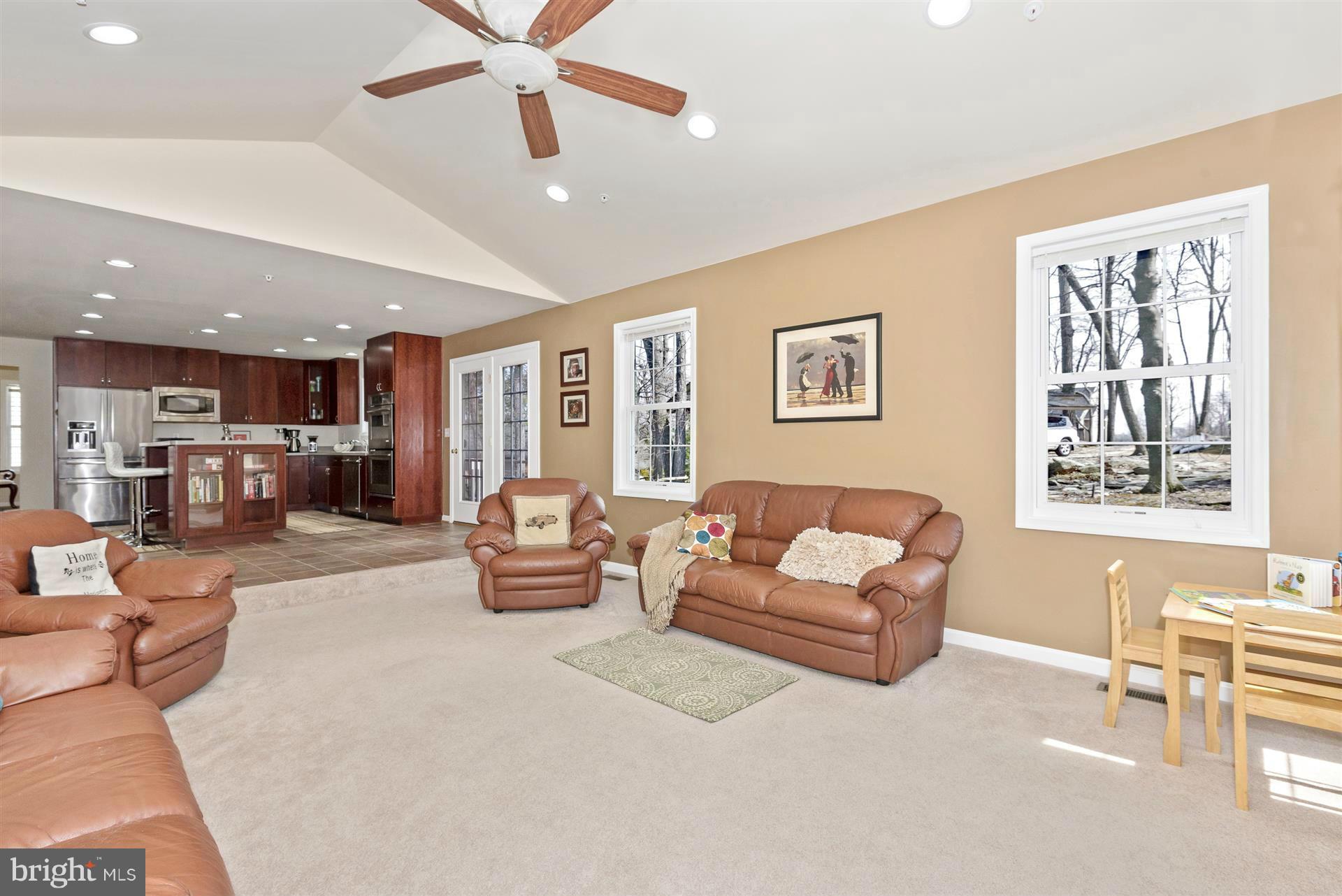 7117 Saddle Road New Market, MD 21774 - Photo 11 of 30 Family Room