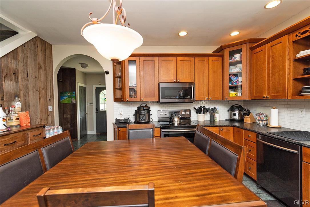300 Fox Gap Road Bangor, PA 18013 - Photo 24 of 49 Gallery Image 24