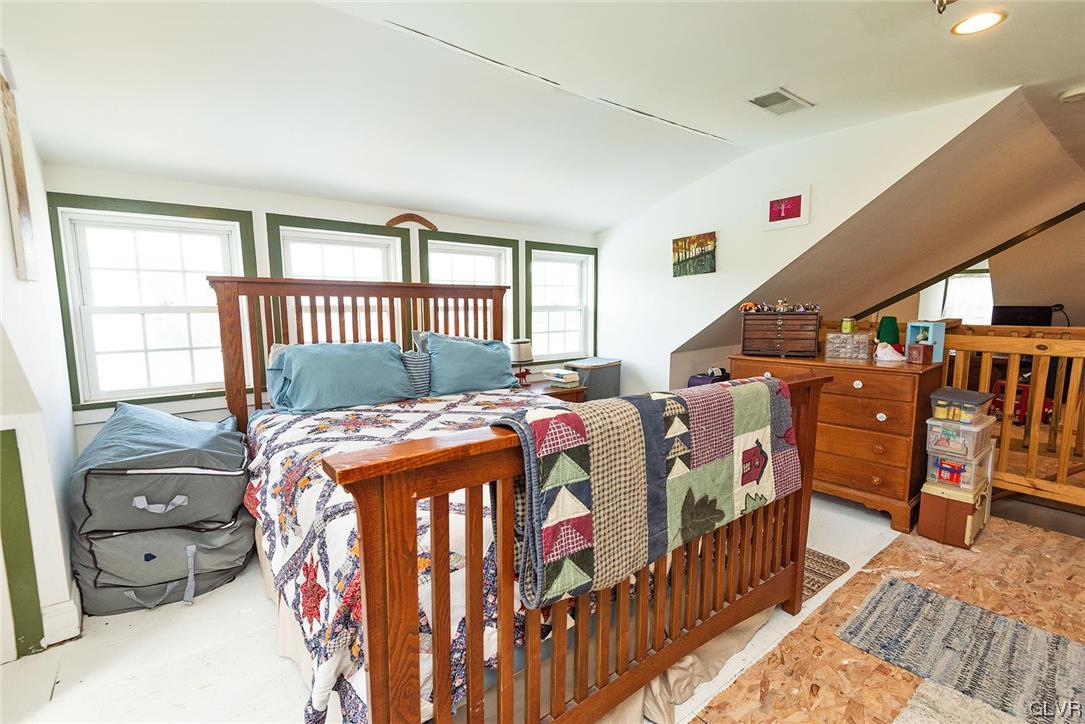 300 Fox Gap Road Bangor, PA 18013 - Photo 35 of 49 Gallery Image 35