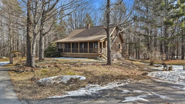 $429,500 | 681 Maple Ridge Road, Winslow, ME 04901