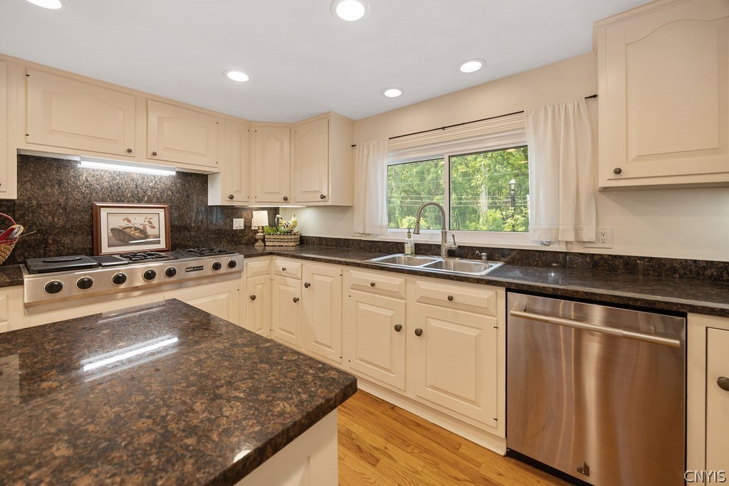 7942 Salt Springs Road Manlius, NY 13104 - Photo 21 of 50