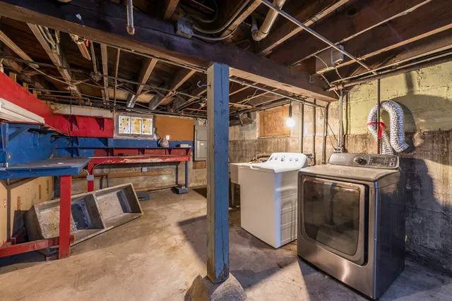 $259,000 | 1318 North Jackson Street, Waukegan, IL 60085