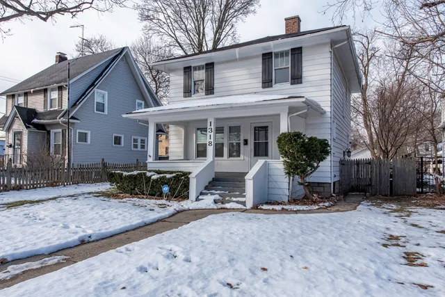 $259,000 | 1318 North Jackson Street, Waukegan, IL 60085