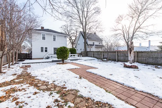 $259,000 | 1318 North Jackson Street, Waukegan, IL 60085