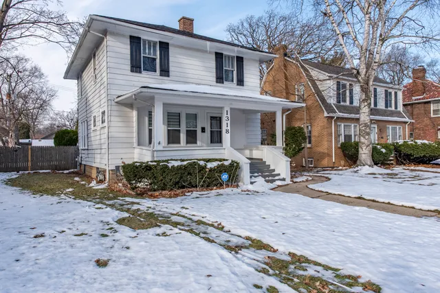 $259,000 | 1318 North Jackson Street, Waukegan, IL 60085