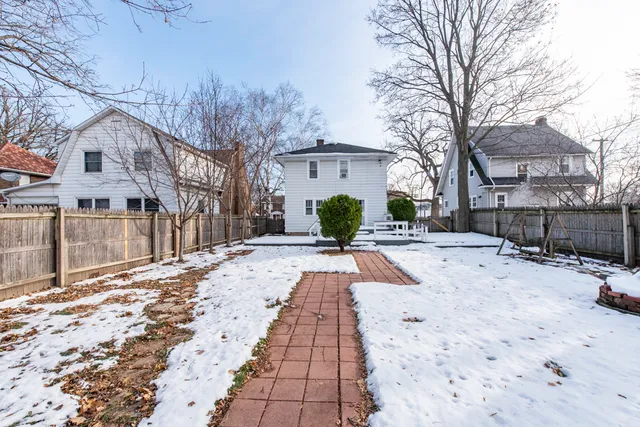 $259,000 | 1318 North Jackson Street, Waukegan, IL 60085