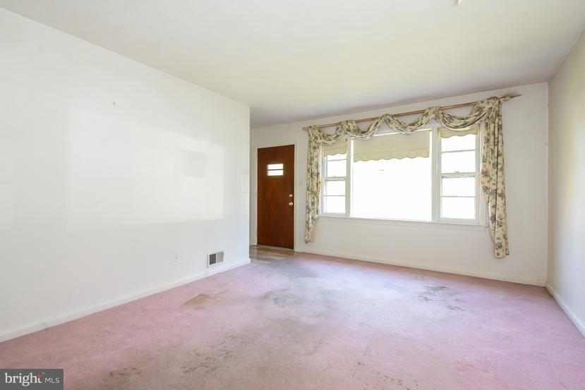 1305 Dilston Road Silver Spring, MD 20903 - Photo 21 of 25 Interior (General)