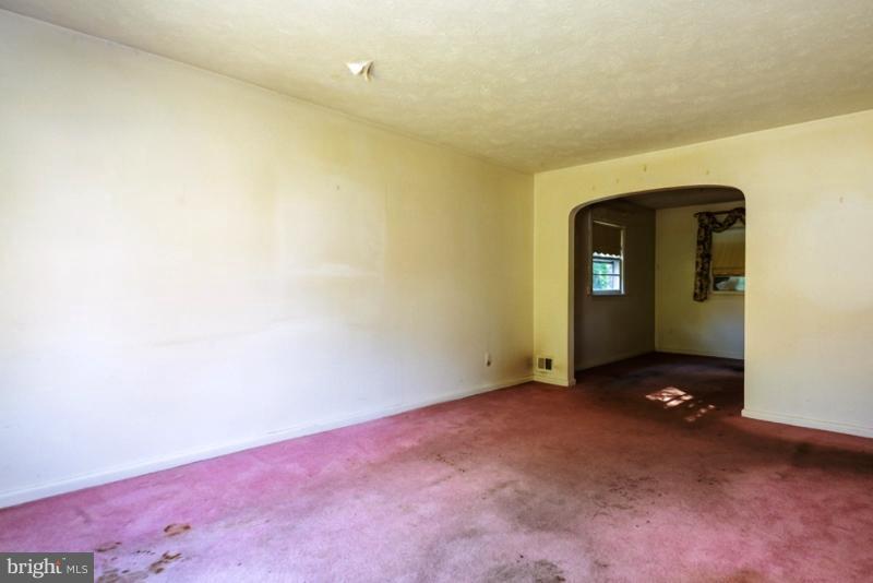 1305 Dilston Road Silver Spring, MD 20903 - Photo 7 of 25 Interior (General)