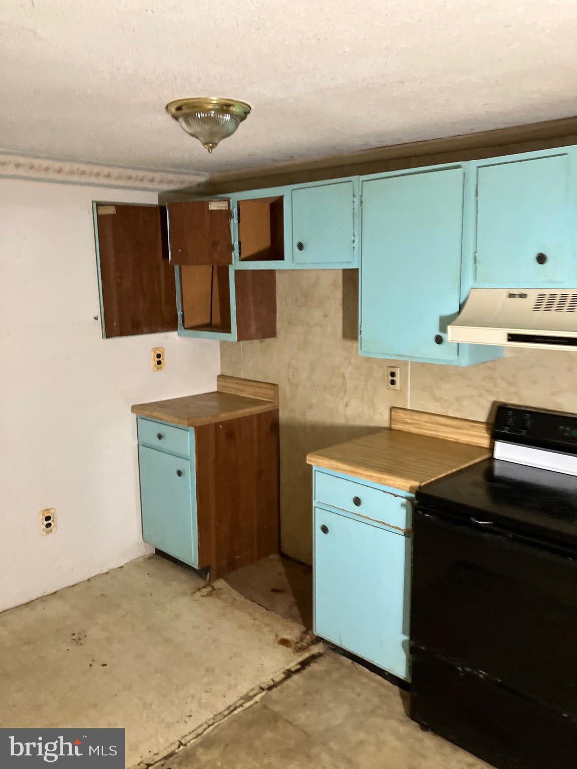 41 New Bridge Road Quinton, NJ 08079 - Photo 9 of 19 a kitchen with a sink and cabinets