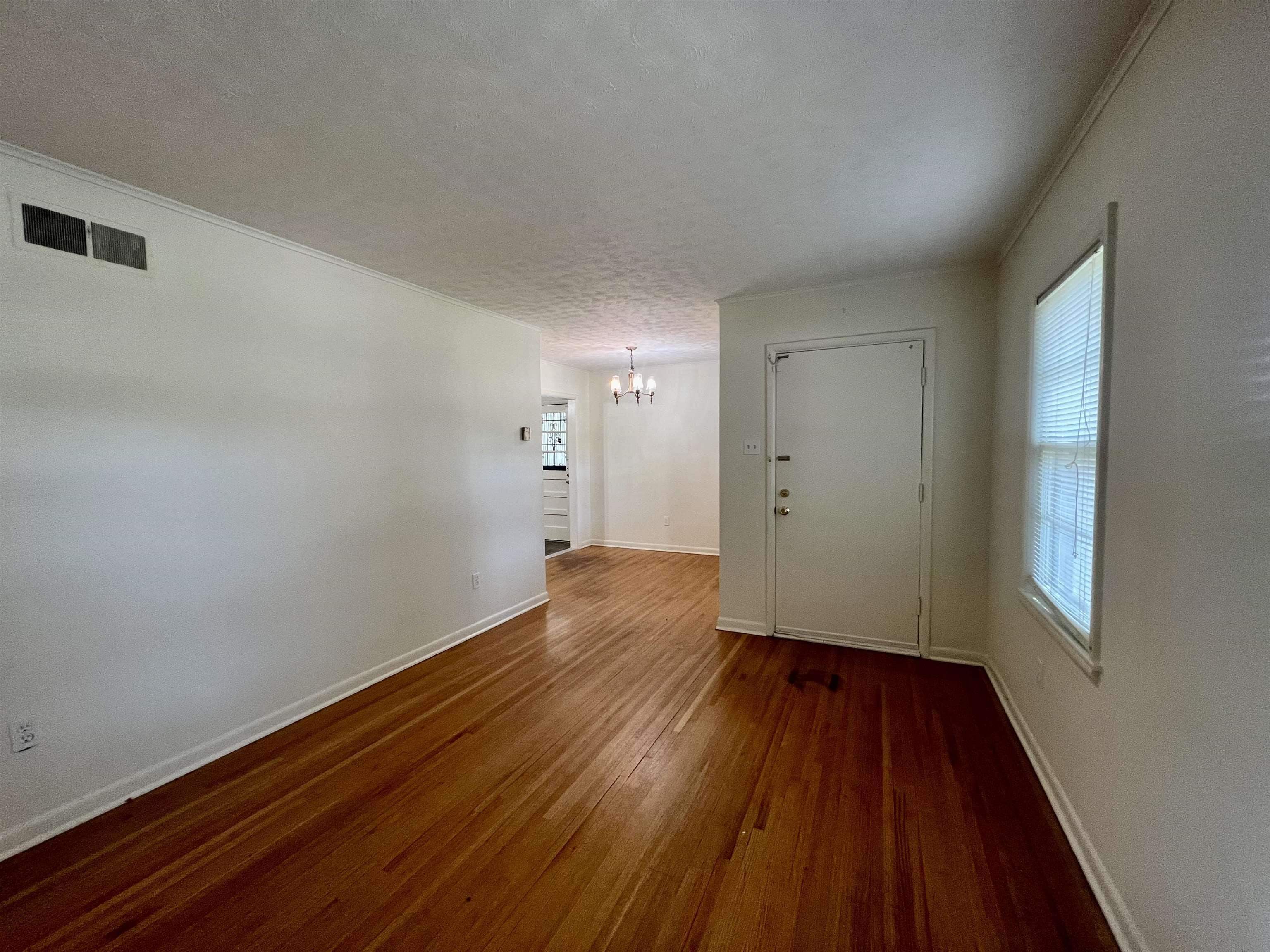 1384 Woodston Road Memphis, TN 38117 - Photo 9 of 26