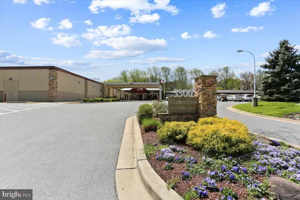 $269,000 | 15320 Pine Orchard Drive, Unit 831F, Silver Spring, MD 20906