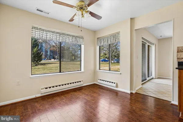 $269,000 | 15320 Pine Orchard Drive, Unit 831F, Silver Spring, MD 20906