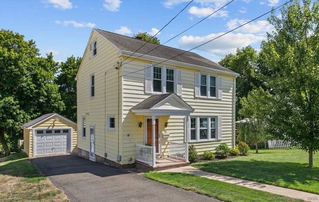 133 Pelham Avenue Hamden, CT 06518 - Photo 1 of 1