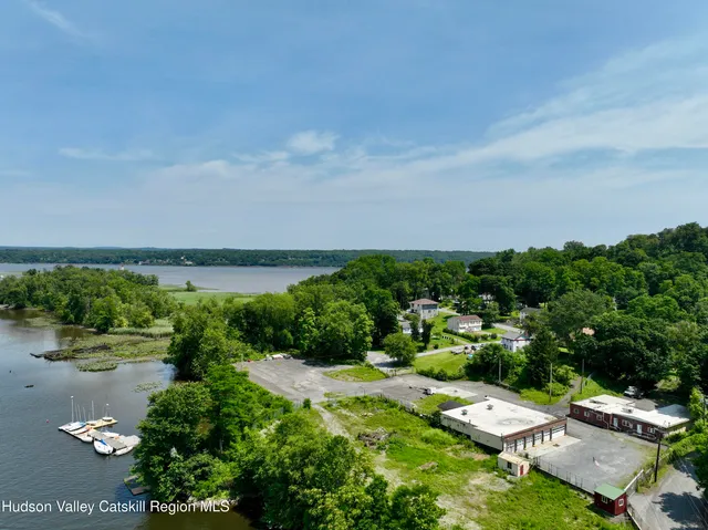 $5,000,000 | 15 North Broadway, Port Ewen, NY 12466