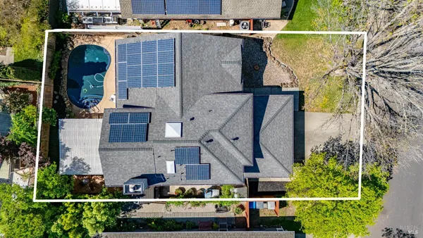 $689,900 | 778 Oak Brook Drive, Vacaville, CA 95687