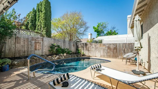 $689,900 | 778 Oak Brook Drive, Vacaville, CA 95687