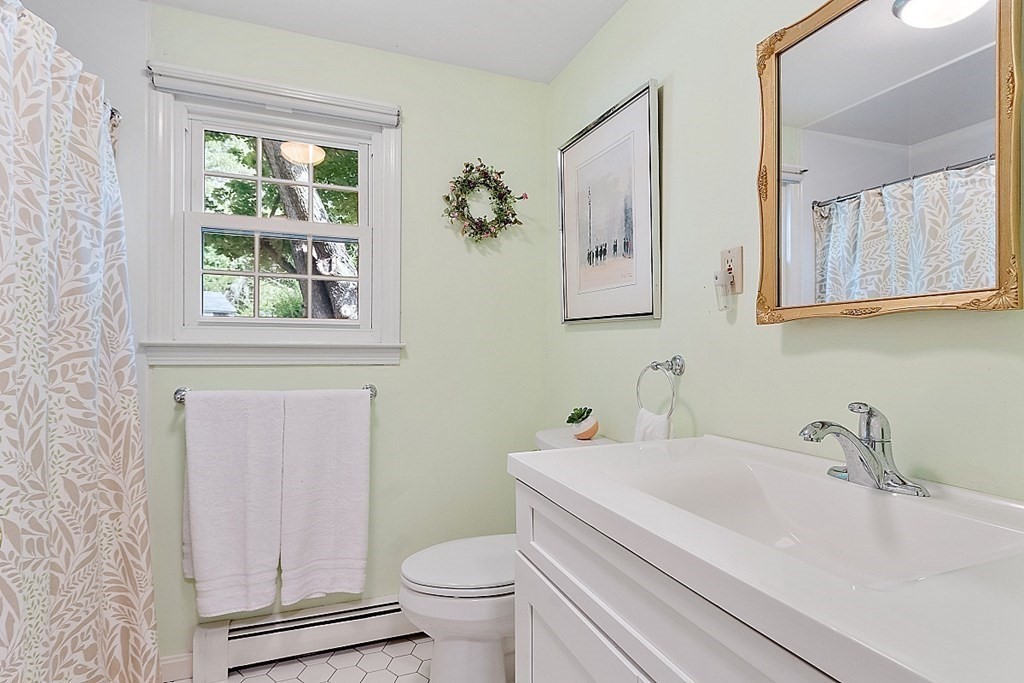235 Leominster Road Lunenburg, MA 01462 - Photo 22 of 42 Gallery Image 22