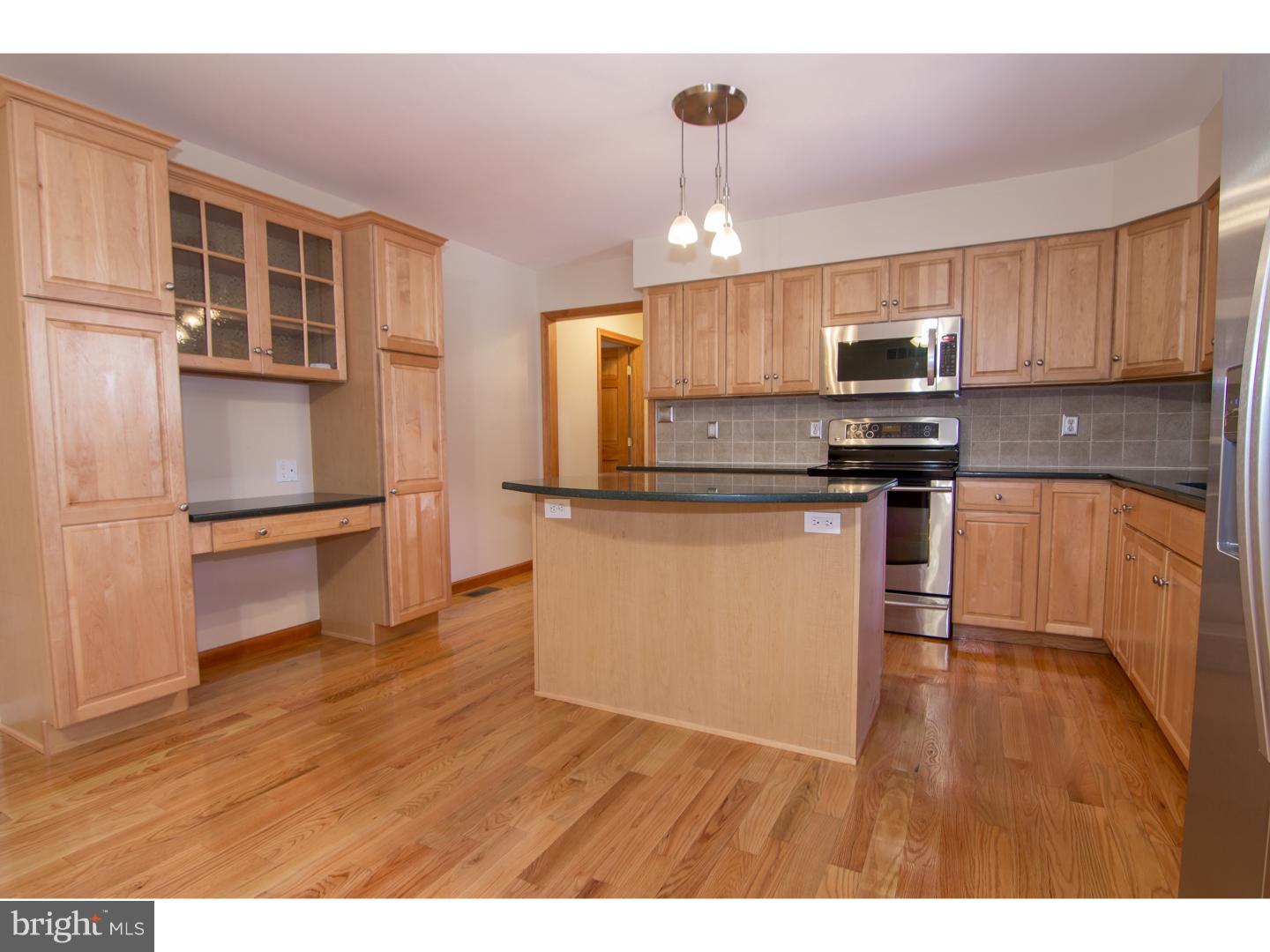 139 Oechsle Road Woodstown, NJ 08098 - Photo 2 of 24 Gallery Image 2