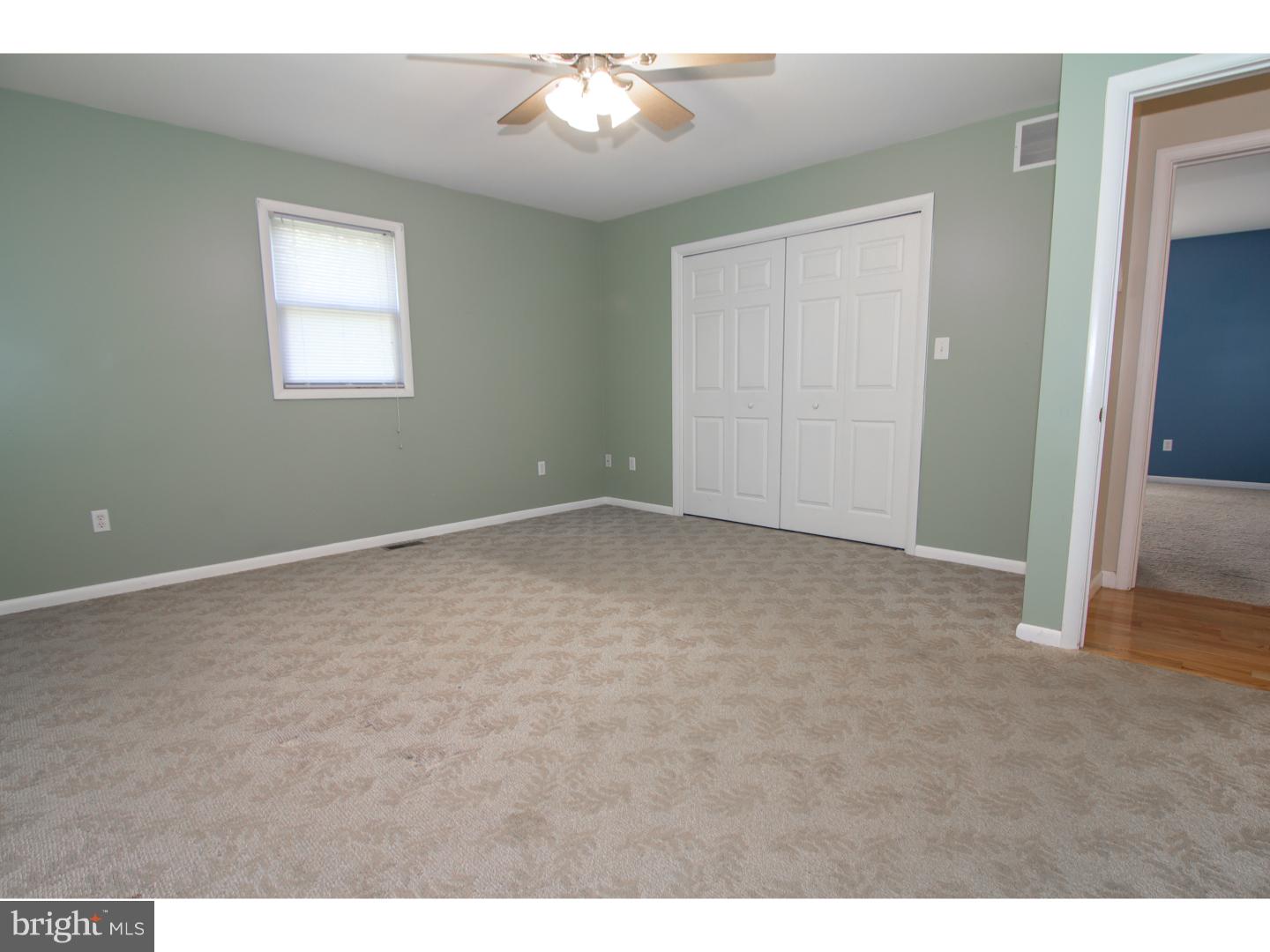 139 Oechsle Road Woodstown, NJ 08098 - Photo 9 of 24 Gallery Image 9