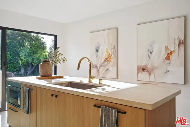 $2,649,999 | 4539 Atoll Avenue, Sherman Oaks, CA 91423