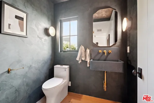 $2,649,999 | 4539 Atoll Avenue, Sherman Oaks, CA 91423