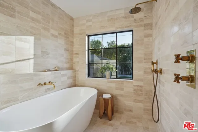 $2,649,999 | 4539 Atoll Avenue, Sherman Oaks, CA 91423