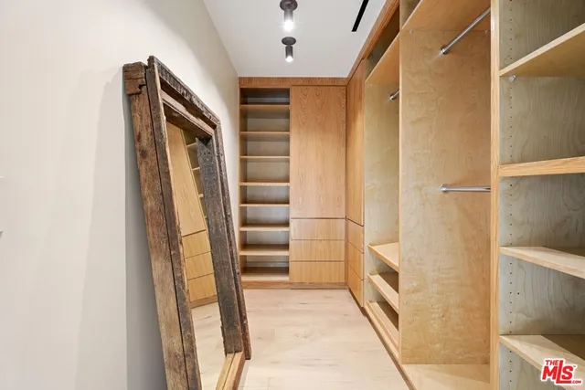 $2,649,999 | 4539 Atoll Avenue, Sherman Oaks, CA 91423