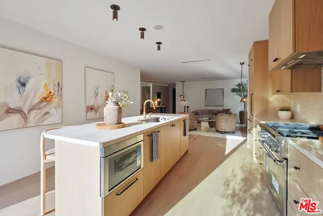 $2,649,999 | 4539 Atoll Avenue, Sherman Oaks, CA 91423