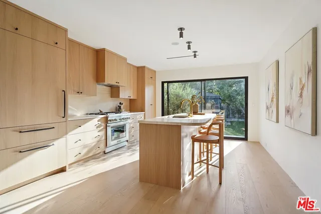 $2,649,999 | 4539 Atoll Avenue, Sherman Oaks, CA 91423