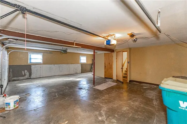 $320,000 | 23650 West 56th Street, Shawnee, KS 66226