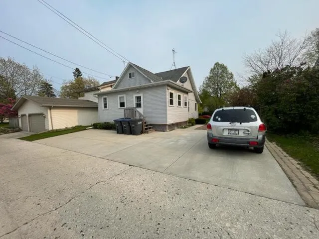 $195,000 | 906 Union Avenue, Unit 908, Sheboygan, WI 53081