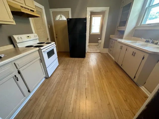 $195,000 | 906 Union Avenue, Unit 908, Sheboygan, WI 53081