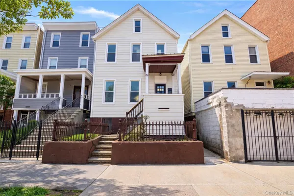 $725,000 | 40 Yonkers Avenue, Yonkers, NY 10701