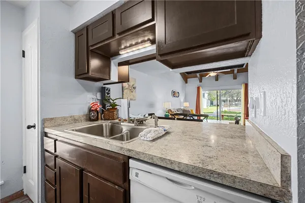 $260,000 | 2003 North Fulton Beach Road, Unit 36, Rockport, TX 78382