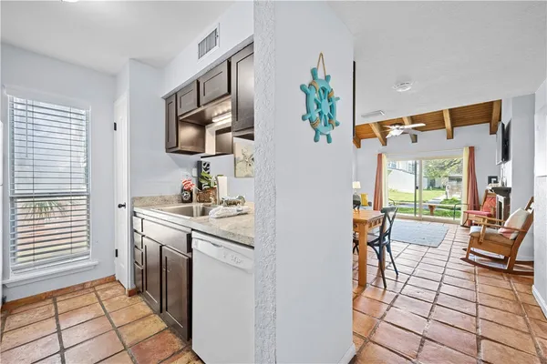 $260,000 | 2003 North Fulton Beach Road, Unit 36, Rockport, TX 78382