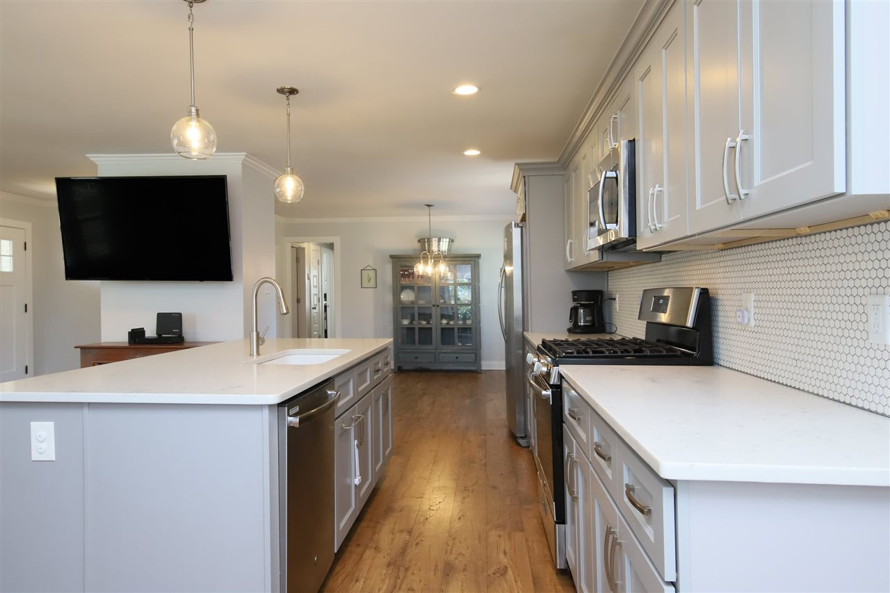 1308 East Lane Street Raleigh, NC 27610 - Photo 6 of 21 Kitchen