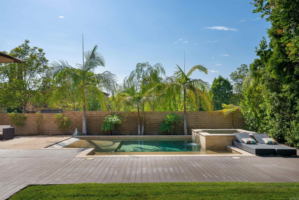 1931 Corte Cantante Chula Vista, CA 91914 - Photo 49 of 61