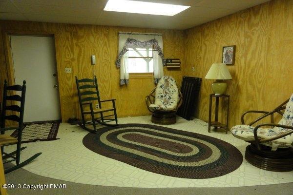 2345 Eagle Path Bushkill, PA 18324 - Photo 3 of 18 Family Room