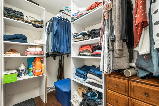 $775,000 | 22 North Town Farm Road, Oxford, ME 04270