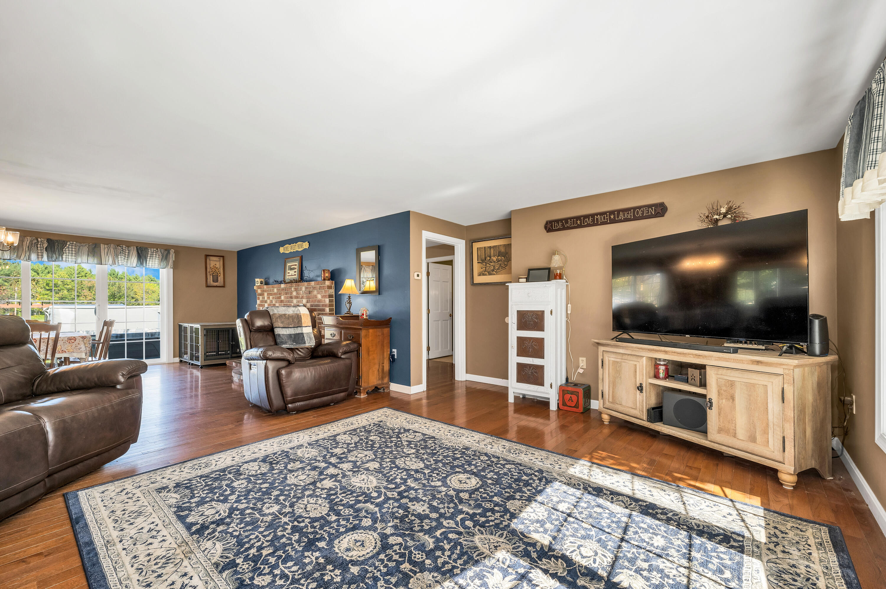 22 North Town Farm Road Oxford, ME 04270 - Photo 20 of 70 Living Room