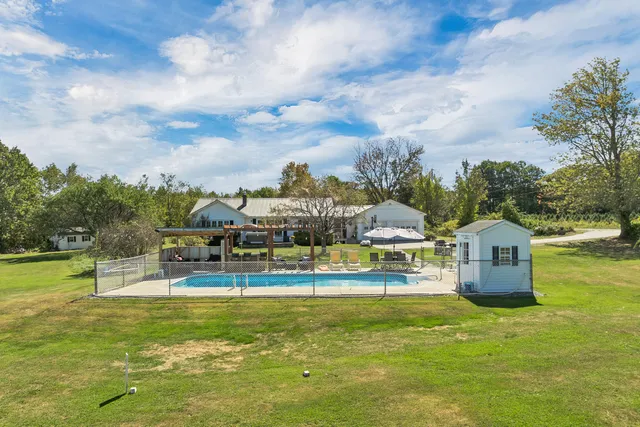 $775,000 | 22 North Town Farm Road, Oxford, ME 04270