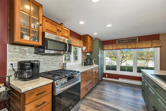 $775,000 | 22 North Town Farm Road, Oxford, ME 04270