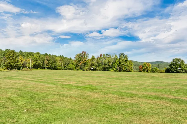 $775,000 | 22 North Town Farm Road, Oxford, ME 04270