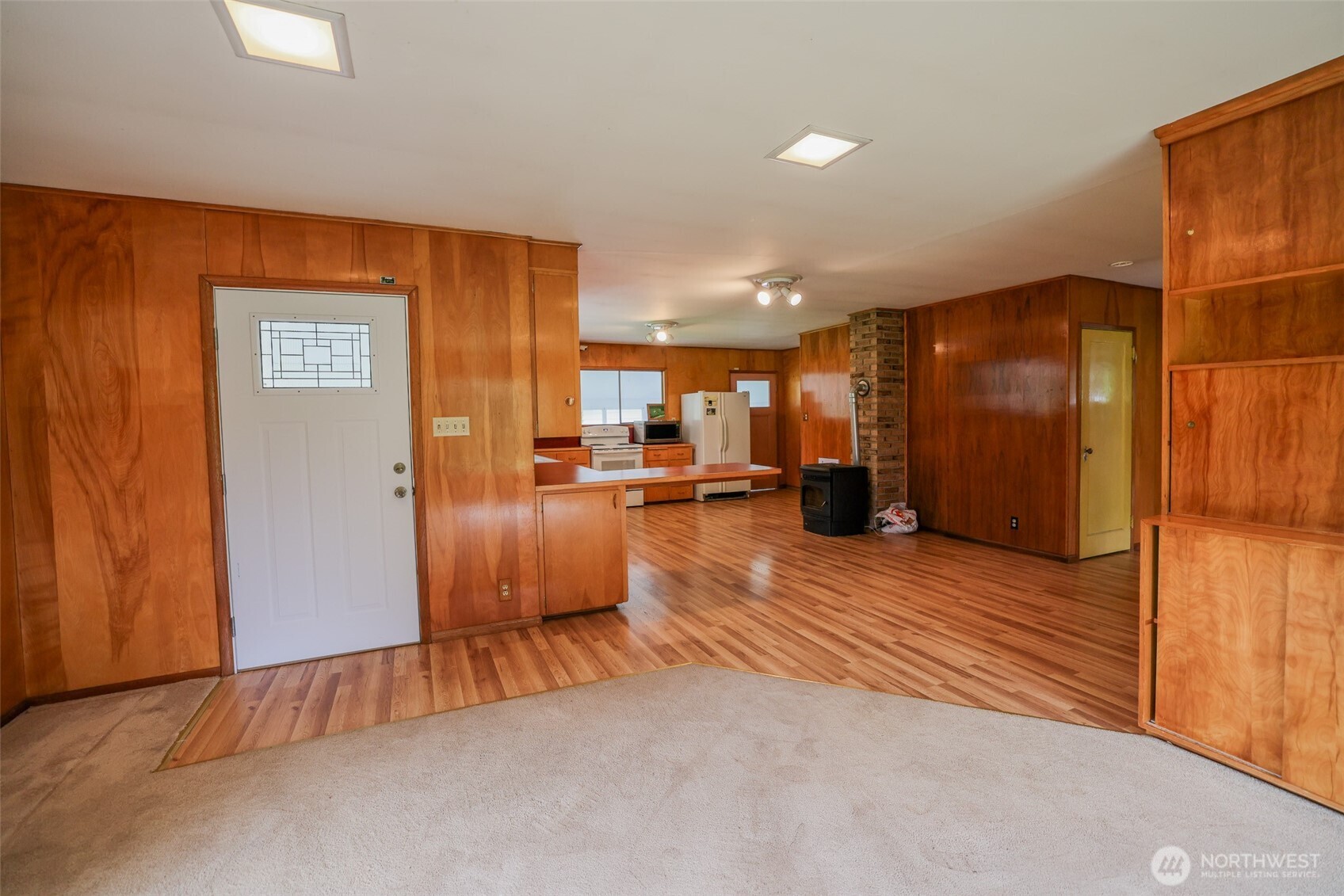 38013 Highway 2 Sultan, WA 98294 - Photo 5 of 33