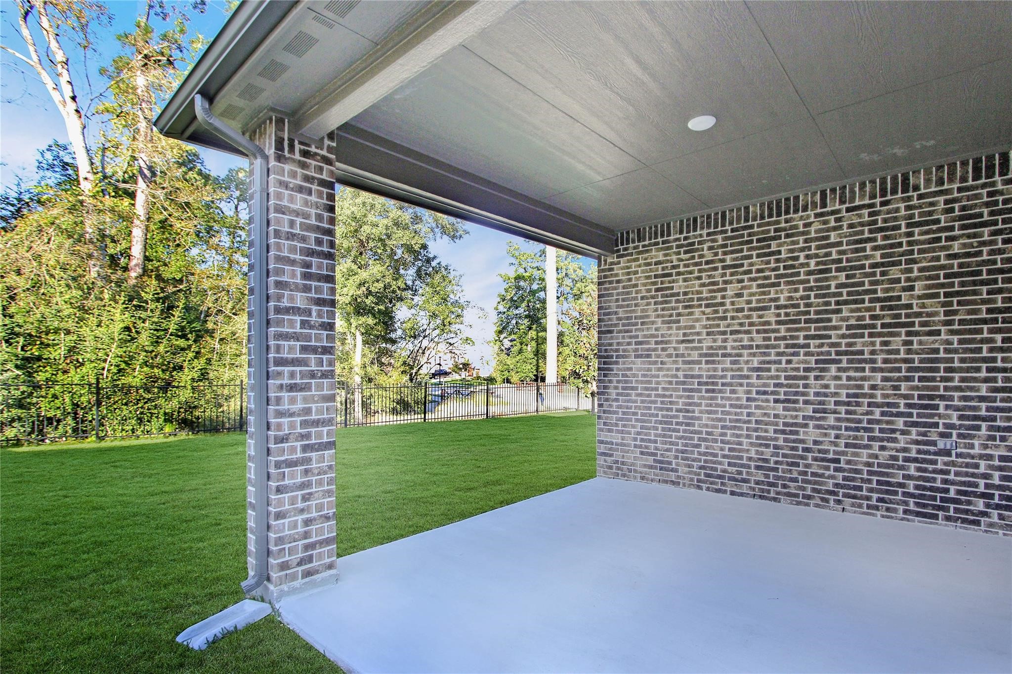 5202 Creekmore Circle Spring, TX 77389 - Photo 19 of 24 a view of a green field