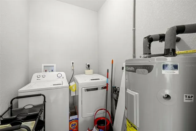 $329,900 | 7121 122nd Avenue East, Parrish, FL 34219